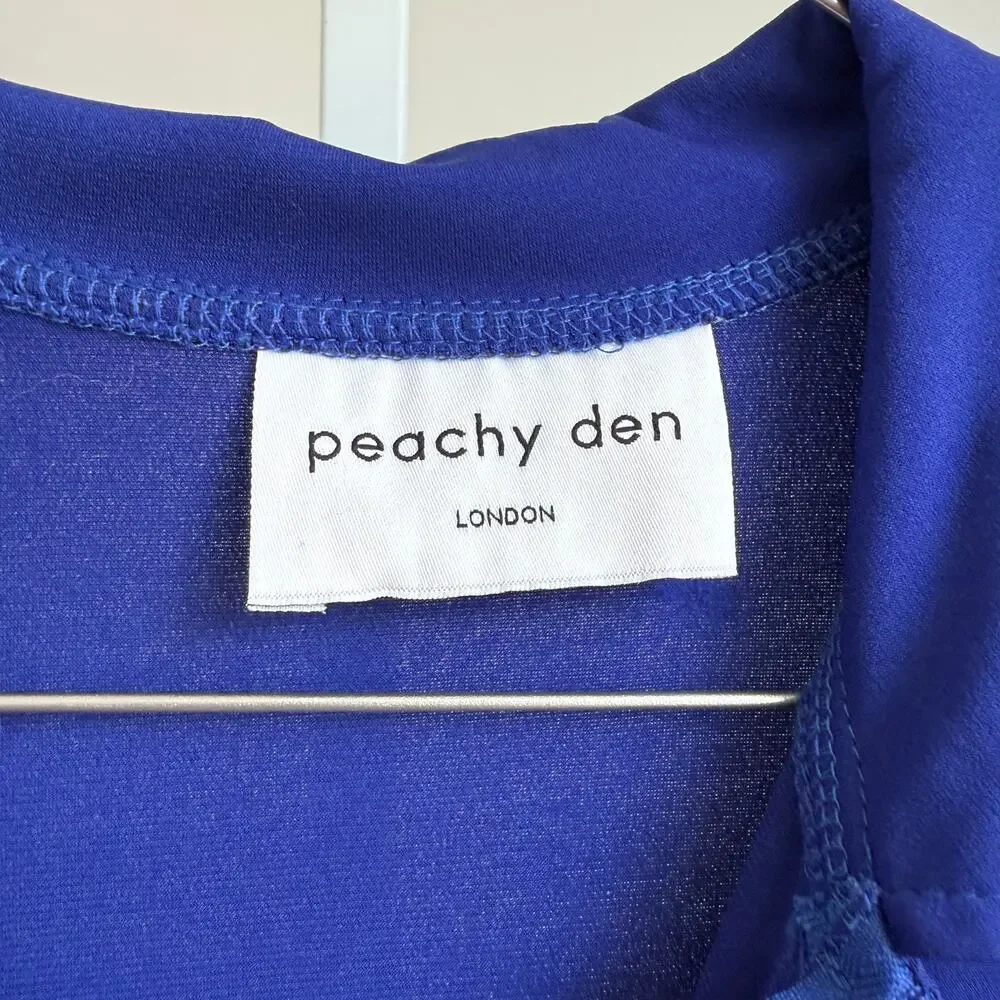Peachy Den peachy den